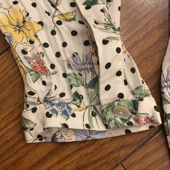 Anthro dRA Los Angelos White Polka Dot Floral Shirt - Picture 6 of 13